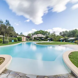 Le Relais Du Grand Logis Pensión